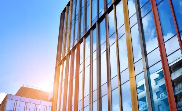 Page <b> <p style="color:#003366;">Keamanan & otomatisasi gedung: 4 manfaat utama yang ditawarkannya </p></b> ~dl/2025/12/4/newsletter desember 2025 135